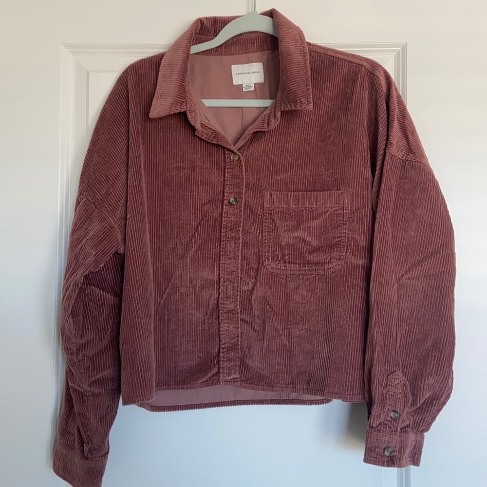 American Eagle Cropped Corduroy Button Up